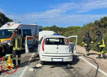 Santa Teresa Gallura: incidente stradale nei pressi di Cala Pischina, un giovane in ospedale