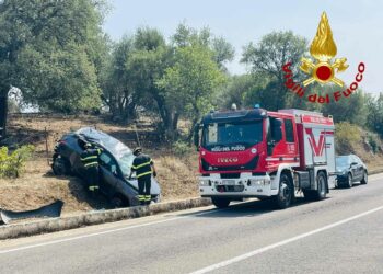 Benetutti: incidente stradale sulla provinciale 10, due feriti