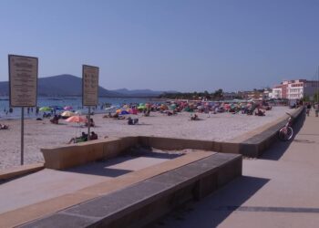 Alghero: parametri nuovamente nella norma, revocato il divieto di balneazione a San Giovanni