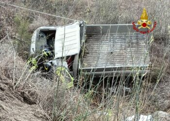 Irgoli: incidente stradale in località San Michele, muore una persona