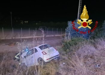 Incidente stradale nei pressi dell’ingresso di Baia Sardinia, ferita una persona