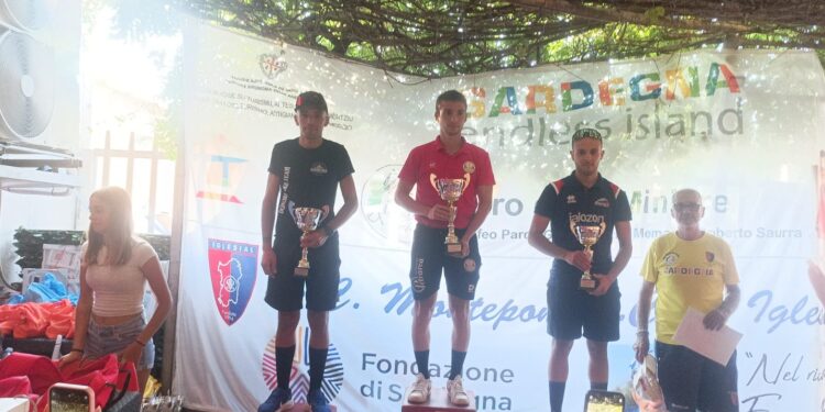 A Pabillonis vittoria in volata di Orlando Pitzanti, festa grande a Sarroch per l’inaugurazione del rinnovato ciclodromo