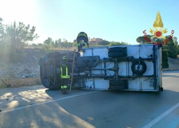 Incidente stradale sulla S.S. 125 Orientale Sarda, tre i veicoli coinvolti