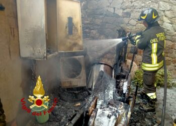 Viddalba: a fuoco una caldaia, sul posto i vigili del fuoco