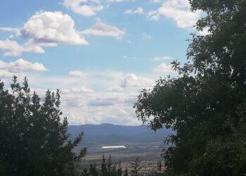 Un impianto hangar capace di accogliere 20 megawatt occupa 5 ettari nella piana di Ottana