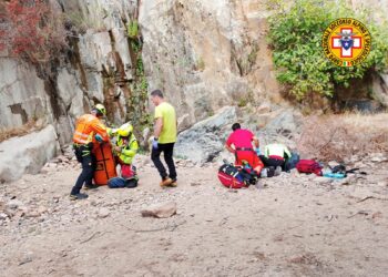 Maracalagonis: scivola presso le cascate di San Pietro Paradiso, salvato un escursionista