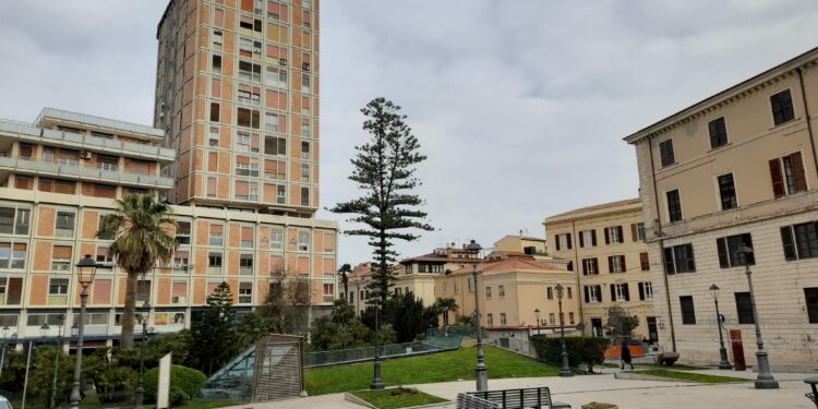 Controlli della Polizia di Stato nel centro storico di Sassari