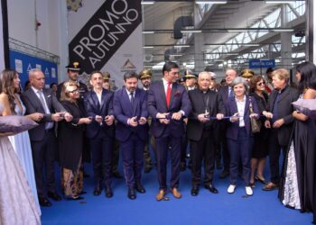 Sassari, inaugurata la VI Promo Autunno. Domattina l’arrivo della madrina Taylor Mega