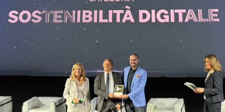 Forum sostenibilità: iInformatica vince il premio impresa sostenibile per la sostenibilità digitale de “Il Sole 24 Ore-Vaticano”