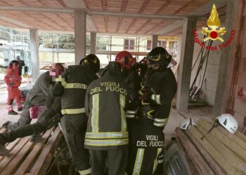 Nuoro: incidente sul lavoro in un cantiere edile