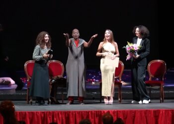 Sassari, Germaine Acogny strega il palcoscenico del Teatro Verdi