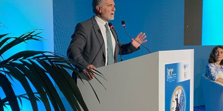 Armando Bartolazzi (assessore della Sanità): «Le liste d’attesa non possono essere abbattute ma vanno governate a partire dal territorio»