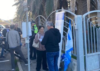 L’iniziativa coordinata dal Centro Trasfusionale dell’ospedale San Martino. Dal sangue versato alla speranza: 30 sacche donate in Questura a Oristano