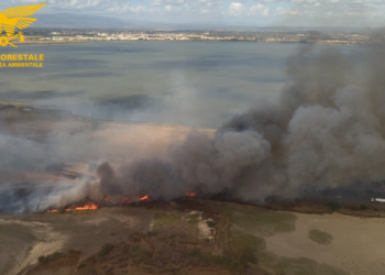 Incendio nella zona portuale di Santa Giusta, individuato il presunto responsabile