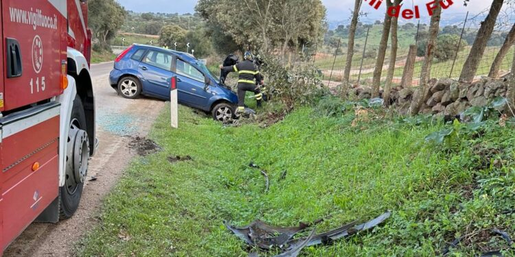 Incidenti stradali a Ozieri e Oschiri, intervengono i vigili del fuoco
