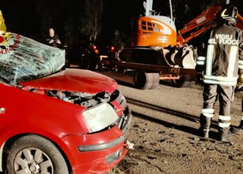 Galtellì: incidente stradale in una traversa della provinciale 64, due feriti