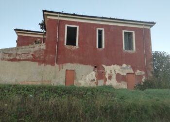 È da diversi anni che a livello politico si discute su quali iniziative intraprendere per il recupero delle case cantoniere in Sardegna