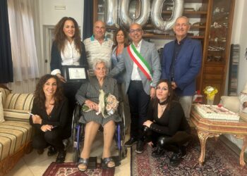 Oristano: i cent’anni di zia Anna Elia