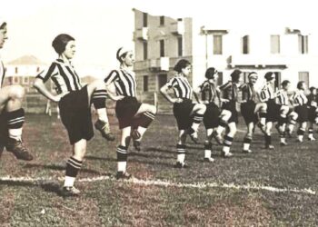 Domenica 10 novembre, a Villaspeciosa, va in scena la Coproduzione Compagnia Vaga – Meridiano Zero “LE FUORIGIOCO – una dichiarazione di indipendenza”