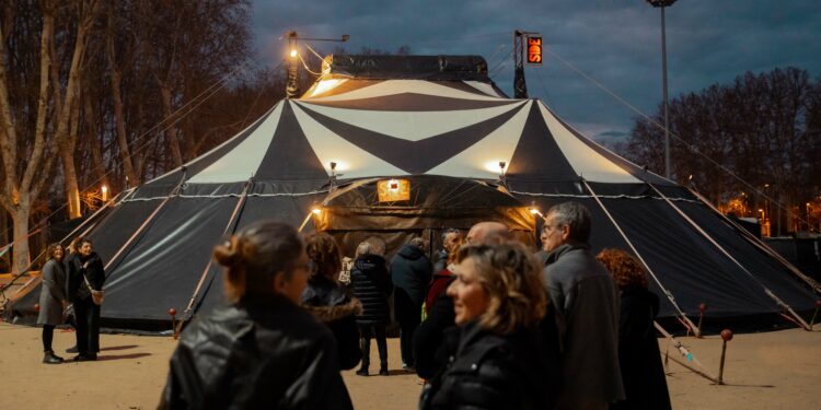 Seconda edizione di CIRCHENDI, il festival di circo contemporaneo e teatro di strada arriva al Villaggio dei Pescatori di Giorgino dal 29 novembre all’8 dicembre
