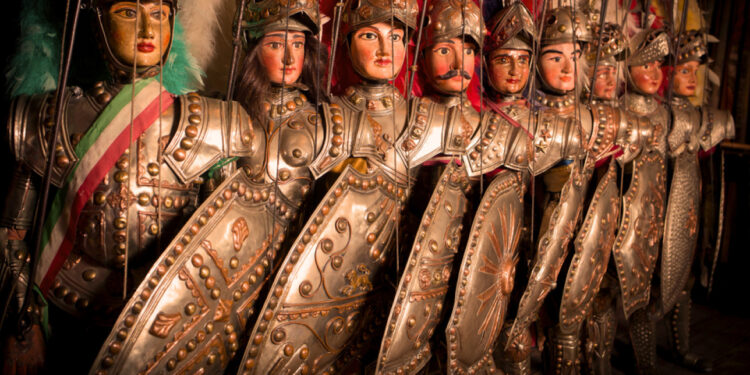 I Pupi siciliani della compagnia Figli d’Arte Cuticchio nella nuova rassegna di Theatre en vol