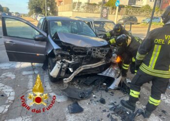 Sassari: incidente stradale a Sant’Orsola, intervengono i vigili del fuoco