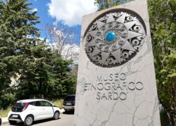 La maschera dei mamuthones nell’interpretazione degli artisti sardi all’8ª Biennale d’arte e letteratura dell’associazione Lumen