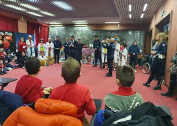 Sassari: al Comando della Polizia locale arriva Babbo Natale