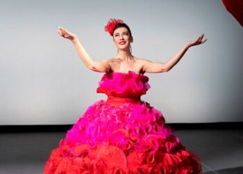 Il talento e l’ironia di Virginia Raffaele in “Samusà”, da domani 19 a sabato 21 dicembre al Teatro Massimo di Cagliari