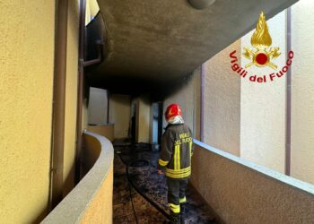 Olbia: incendio all’interno di un appartamento, danni ingenti