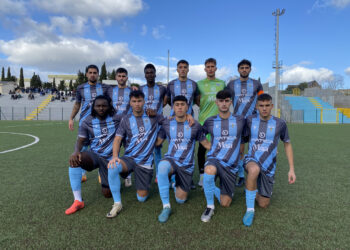 Il Latte Dolce travolge in rimonta nella ripresa, 4 a 1, la capolista Paganese; l’Ilvamaddalena supera 2 a 1 il Terracina, l’Atletico Uri perde 0 a 2 in casa con la Lodigiani