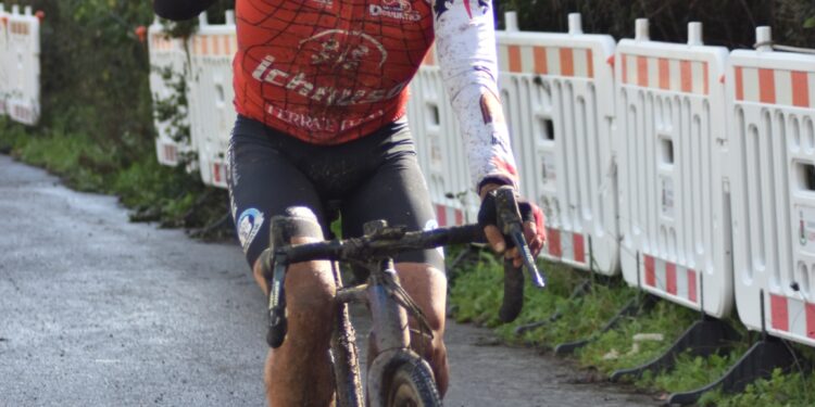 Ciclocross di Guspini: conferme per Michael Francesco Giua e Andrea Lovicu