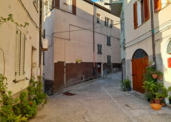 Nughedu San Nicolò: l’11 gennaio “Dae magasinu in magasinu”