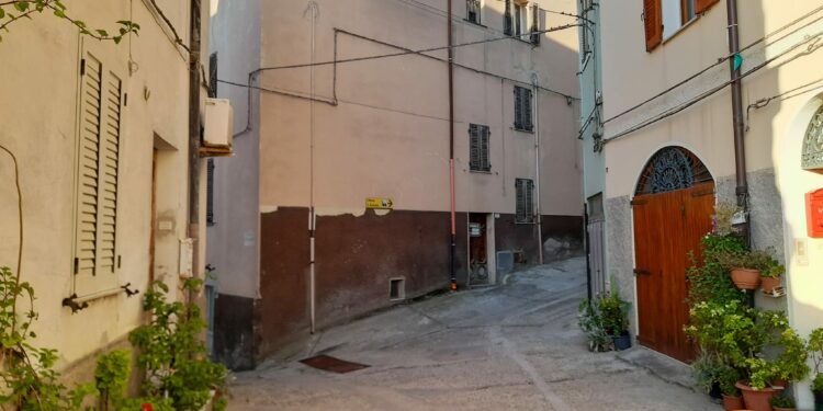 Nughedu San Nicolò: l’11 gennaio “Dae magasinu in magasinu”