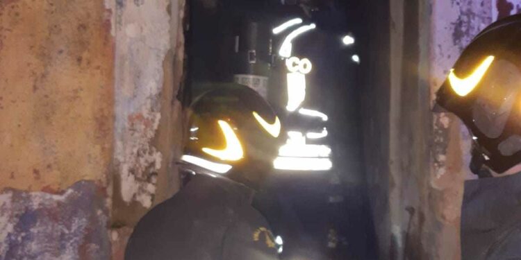 Incidente stradale tra Tempio e Luras e incendio in un’abitazione di Luras