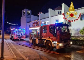 Valledoria: incendio nella sagrestia della chiesa di Cristo Re