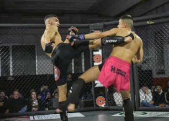 Matteo Dore trionfa al Cage Warriors Academy