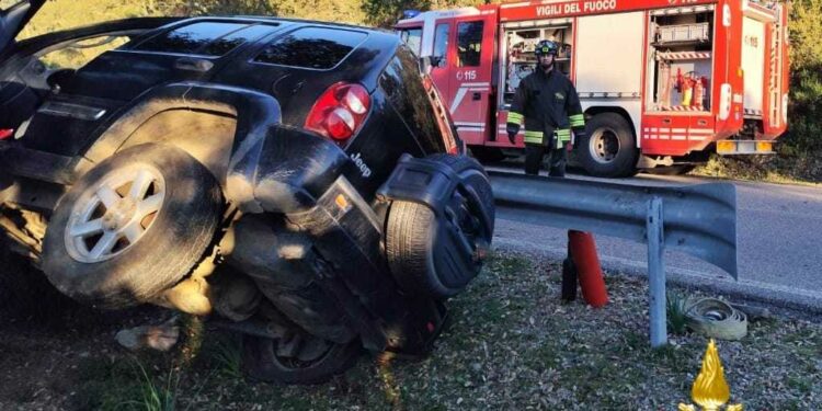 Neoneli: incidente stradale sulla statale 388, una persona in ospedale