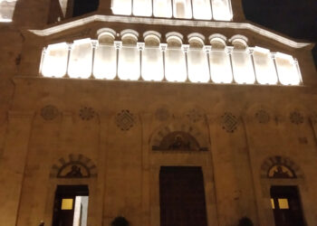 Ieri sera, nella Cattedrale di Cagliari, alla presenza dell’arcivescovo mons. Giuseppe Baturi, è stato recitato il Rosario per Sua Santità Papa Francesco