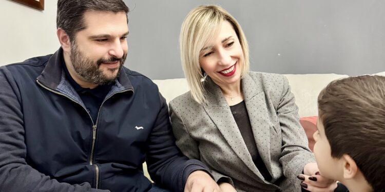 Cagliari: San Valentino in Poste italiane, la storia di Daniela e Aldo