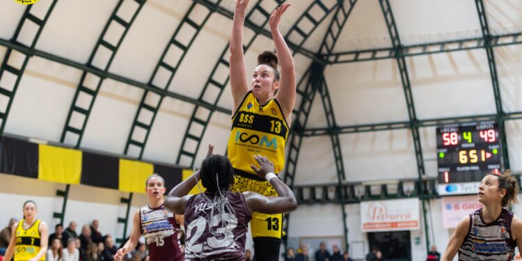 La Nuova Icom vola a Livorno. Lea Favre: «Partita significativa»