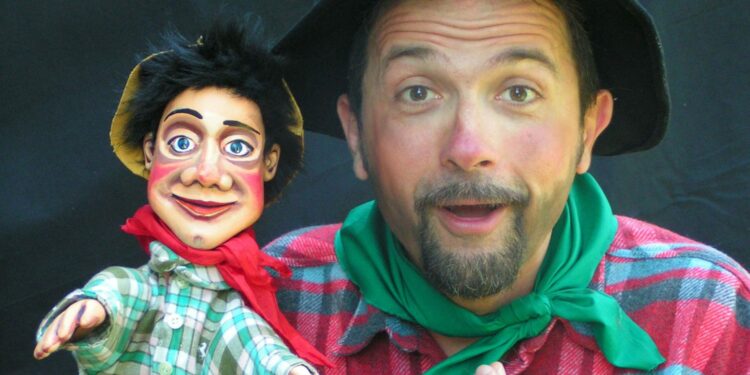 Il 6 e 7 febbraio la Compagnia C’è un Asino che Vola presenta “Pepe e Ciro all’avventura – Storie di libri, mulini e cavalieri” al Teatro Massimo di Cagliari