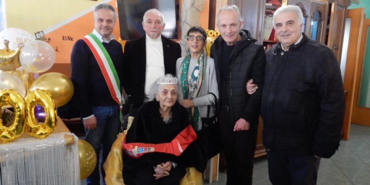 Thiesi: i cent’anni di zia Toia Cossu