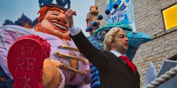 Parco Tenda Events Pischinaccia, la nuova tensostruttura nel cuore di Tempio Pausania, apre le porte in occasione de Lu Carrasciali Timpiesu 2025