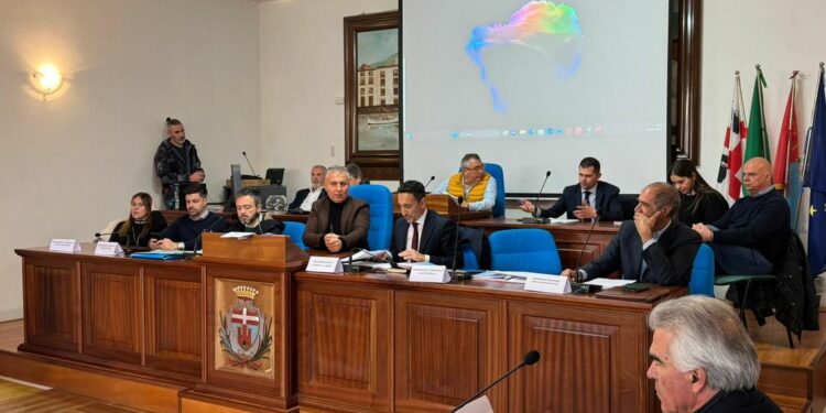 L’assessore dei Lavori pubblici ha illustrato ai cittadini di Bosa i lavori di arginatura della sponda destra del fiume Temo