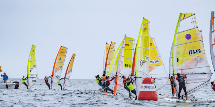 Conclusa al Windsurfing Club Cagliari la prima tappa del campionato zonale Techno 293