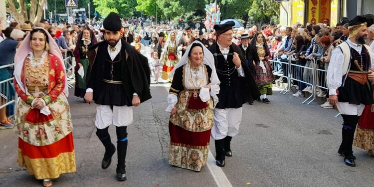 Sassari: aperte le richieste per associazioni, gruppi folk e cavalieri alla 74ª Cavalcata sarda