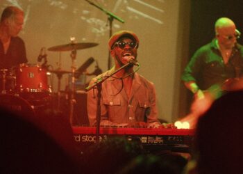 “Viva Live”, dal 15 aprile al 29 dicembre, nei teatri, club e arene della Sardegna andranno in scena 35 straordinari concerti