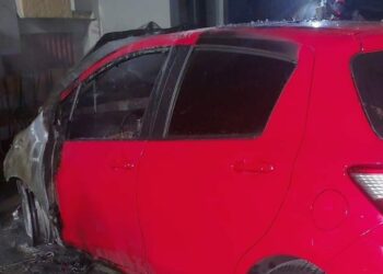 I vigili del fuoco del Comando di Cagliari sono intervenuti la notte scorsa per l’incendio di un’auto in sosta nella via Timavo, a Cagliari