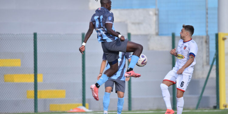 Serie D: Latte Dolce-Guidonia 2 a 4, Anzio-Ilvamaddalena 1 a 6, Olbia-Savoia 0 a 1, Cassino-Atletico Uri 1 a 0, Puteolana-COS 3 a 3